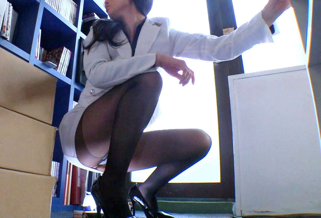 パンチラOL
